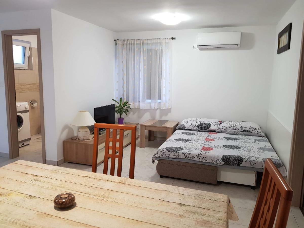 Apartment Natali Brseč Exteriér fotografie